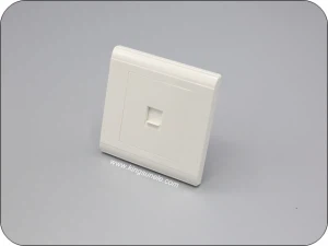 Enkel telefonuttag